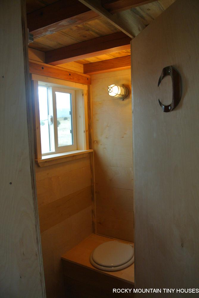 Bitterroot Valley Tiny House bathroom